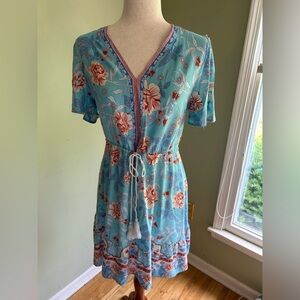 Leani blue floral dress/cover up. Size S Drawstring waist. V neck/short sleeve